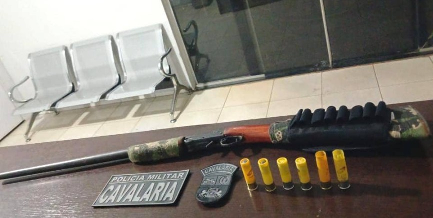 Homem é preso em Guarantã com espingarda após efetuar disparos em residência