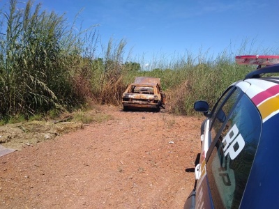 Veículo roubado é encontrado incendiado em Sinop-MT