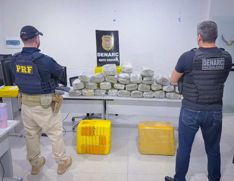 PRF apreende mais de 139 kg de skunk durante fiscalização na BR-364 em Mato Grosso