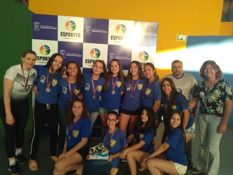 Atletas de Sinop conquistam medalhas em Copa Craques de Voleibol