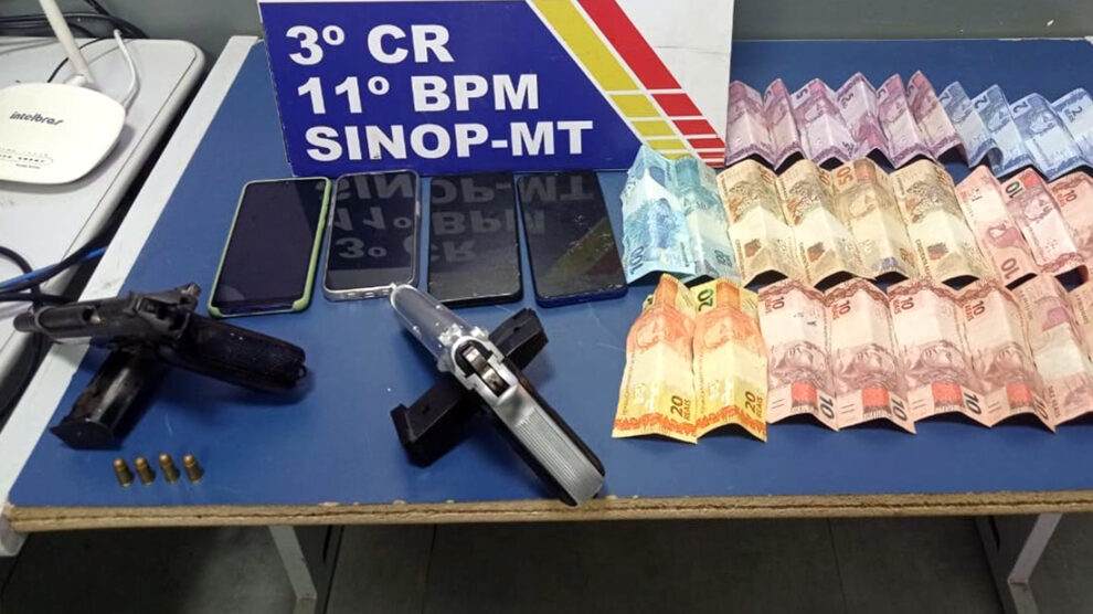 PM apreende 2 menores armados por roubo em empresa com reféns em Sinop; moto recuperada