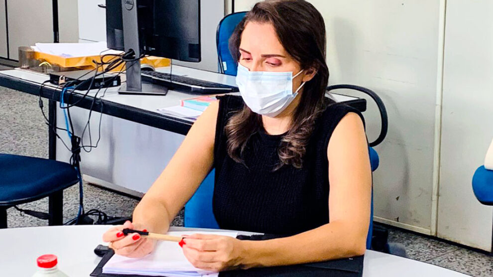 Secretária avalia aumento de casos de Covid em Sinop, alerta sobre vacinação e aconselha uso de máscaras
