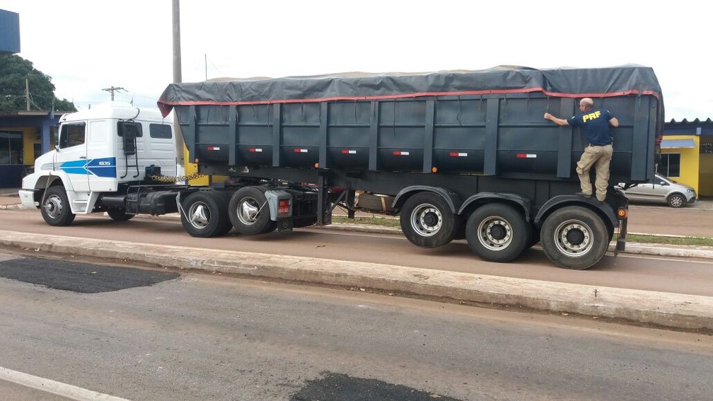 Veículos de carga com eixo suspenso são isentos de pedágio em rodovia estadual de MT após medida provisória